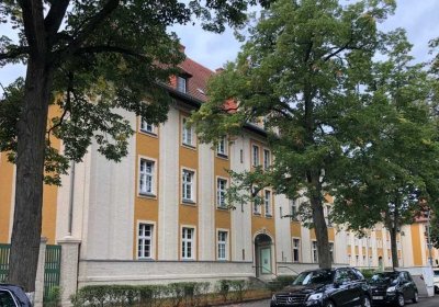 Traumhafte Altbau/Denkmal 4-Zi. Wo.+ Garten in Dahlem kernsaniert, hochwertig modernisiert, möbl.