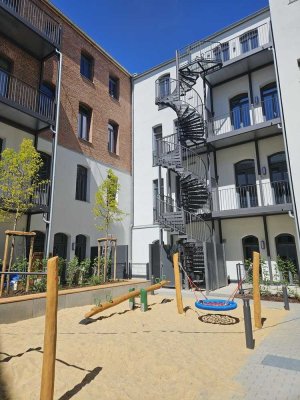 Neubau: exklusive 77qm Zwei-Zimmer-Loft-Wohnung mit Küche zentral in Nürnberg