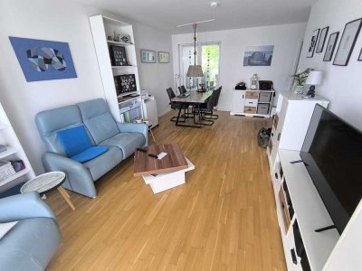 Barrierefreie ,helle 2-Zimmer Erdgeschosswohnung mit 2 Terrassen in Wiesbaden-Schierstein