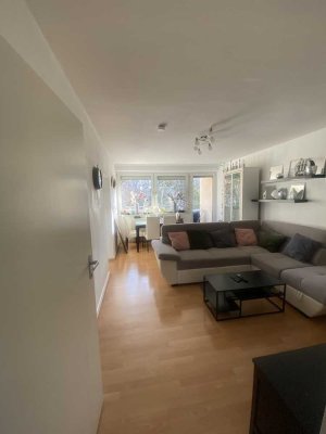 Lichtdurchflutete  2-Zimmer-Wohnung in direkter Parklage mit Südbalkon!