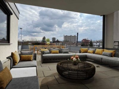 Mitten in der Stadt und on Top- english version available