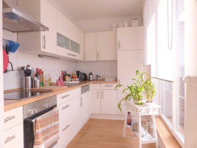 Hochwertig und modern: 2-Zimmer Terrassenwohnung mit EBK