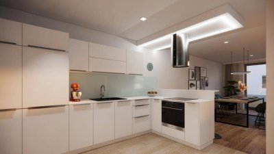 ELEGANT TWO-LEVEL HOME WITH PRIVATE GARDEN &amp; BALCONY