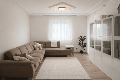 3-Zimmer-Wohnung voll möbliert | Balkon &amp; Garage | nur 220 € gesamt