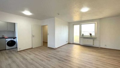 Renovierte 1-Zimmer-Eigentumswohnung mit Stellplatz - Stilvoll wohnen, nachhaltig investieren