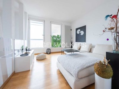 Zweigeschossiger Bungalow mit Fernsicht und Garten - tadellos gepflegt