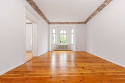 Ankommen, aufatmen, zuhause sein – Großzügige Altbauwohnung im Herzen von Berlin-Mitte
