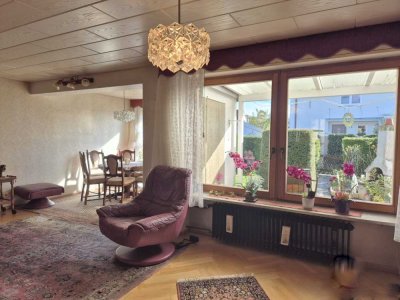 +++ AVERNET - CHARMANTES REIHENMITTELHAUS MIT VIEL GESTALTUNGSPOTENZIAL IN RHEINFELDEN-WARMBACH +++