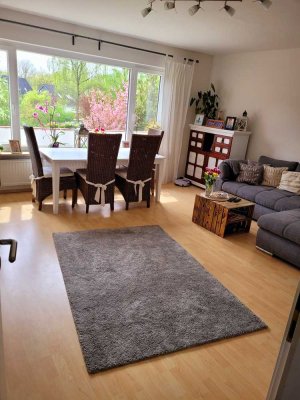 von Privat! Wunderschöne 3-Zimmer-Wohnung mit großer Grünanlage in 22846 Norderstedt
