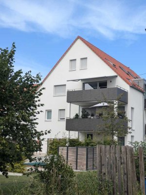 Ruhige 4,5-Zimmer-Maisonette-Wohnung mit geh. Ausstattung Balkon, EBK, Aufzug, Garten, Stellplatz