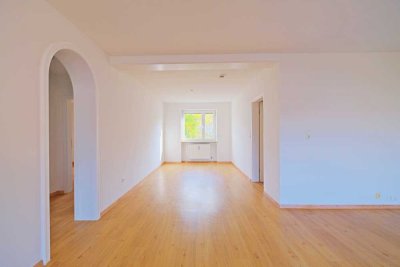 Exklusive 3,5-Raum-Wohnung mit gehobener Ausstattung und Einbauküche in Bayreuth