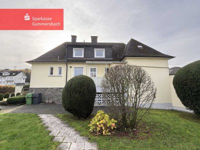 Stilvolles Ein- oder Zweifailienhaus mit Charme!