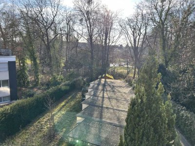 2 Zimmer Wohnung in sehr guter Lage direkt am Schloßparkk