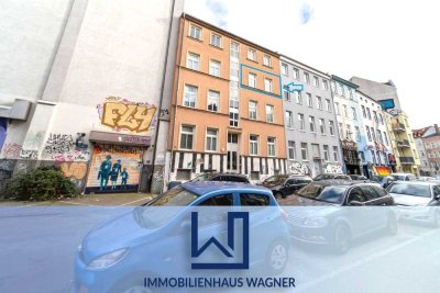 Leerstehende 2-Zimmer-Wohnung im Herzen der Rostocker KTV