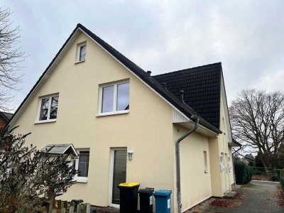 Gepflegtes 5-Zimmer-Doppelhaushälfte in Oststeinbek