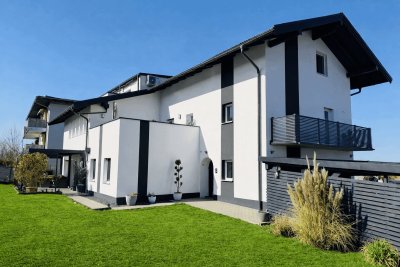 Provisionsfrei: Mehrparteienhaus mit 4 Wohneinheiten