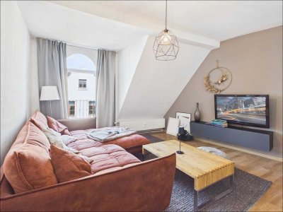 Viel Platz mitten in der Stadt - außergewöhnliche 4 Zimmer Wohnung mit EBK in der Fußgängerzone