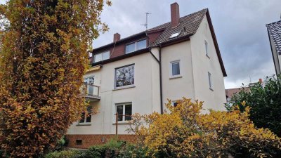 3 Familienhaus in verkehrsberuhigter Straße
