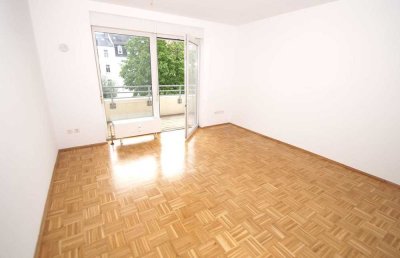 Jetzt passives Einkommen generieren: ETW in Leipzig-Südvorstadt mit Südbalkon, Aufzug, Tiefgarage