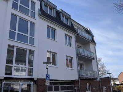 3-Zimmer-Wohnung mit gehobener Innenausstattung mit Balkon in Kempen