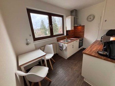 Stilvolle, teilmöblierte 2-Zimmer-Wohnung mit gehobener Innenausstattung inkl. EBK in Eichenau