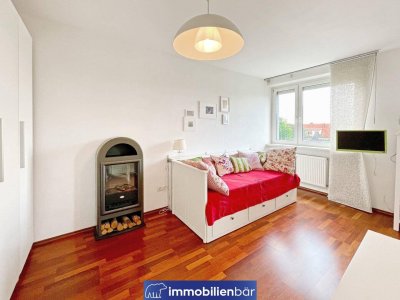 Charmante, vollmöblierte Wohnung mit Küche