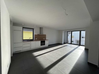 Erstbezug: 2- Zimmerappartement, gehobene Ausstattung