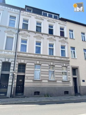 +++ IBF Immo +++ Geräumige Dachgeschosswohnung in 4 FHS in Düren!