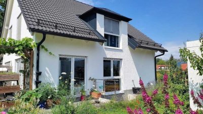 Nest gesucht? Moderne energieeffiziente DHH mit tollem Garten, Erbpacht
