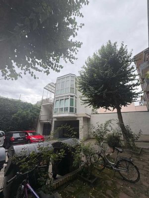 Köln, Rheinnähe und Maritim Hotel