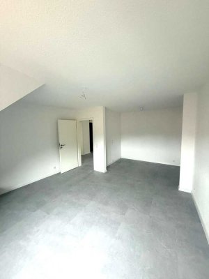 Einziehen & Wohlfühlen: Sanierte 3-Zimmer Dachgeschosswohnung in Langenhagen!