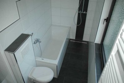 Stilvoll saniertes 4-Zimmer-Reihenhaus mit Einbauküche in Peine, Peine
