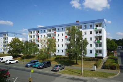 !AB JULI! Frisch renovierte 3-Zimmer-Wohnung im 4. OG