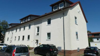 Erstbezug nach Renovierung; 3-Zimmer-Wohnung im 2. OG in Veltenhof-Rühme