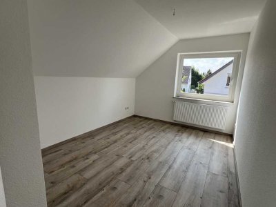 Reizvolle 2-Zimmer-Dachgeschosswohnung in zentraler Lage in Löhne