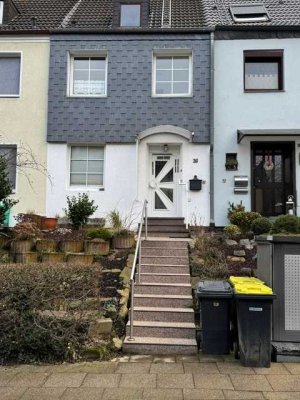 Renovierungsbedürftiges Einfamilienhaus in beliebter Lage in Essen Frillendorf