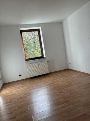 Schöne 2-Raum Wohnung mit Blick ins Grüne