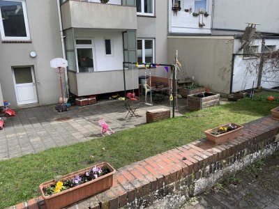 Gepflegte 3-Zimmer-Wohnung mit Balkon im EG in Kiel-Blücherplatz