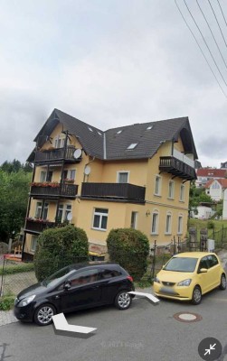 � Schöne 2-Zimmer-Wohnung im Grünen in Rabenau (01735) – mit Einbauküche – ab sofort frei!