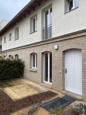 Charmante Maisonette Wohnung mit Terasse in Brandenburger Vorstadt