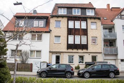 2-Zimmer-Wohnung mit großer Dachterrasse in zentraler Lage