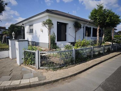 Bungalow mit ca. 130 m²  Wohn- und Nutzfläche