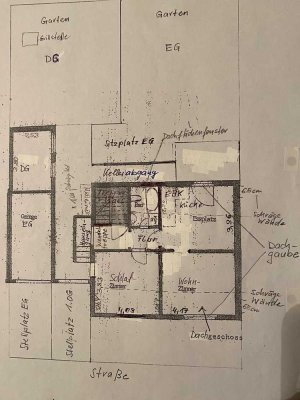 neu renovierte DG Wohnung mit Garten 3 Familienhaus