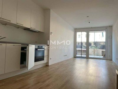 Helle 2 Zimmerwohnung im Erdgeschoß mit 17m² großer Terrasse gut gelegen im Herzen von Kagran.