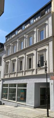 Zentral und ruhig gelegenes, möbliertes Studentenappartment