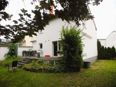 Gemütliche Familienidylle mit Garten, in ruhiger Lage von Dirmstein !