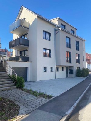 Stilvolle 2-Zimmer-EG-Wohnung mit EBK und Balkon in Filderstadt-Bernhausen