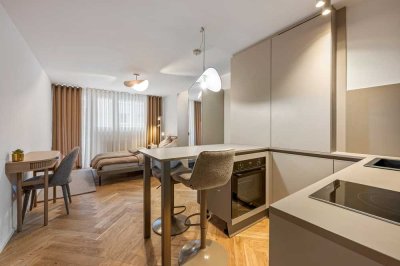 Erstbezug: Kernsanierte möblierte 1-Zimmer-Wohnung in Stuttgart-Süd