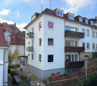 PF-Rod: Lichtdurchflutete 3-Zimmerwohnung mit großzügigen Balkonen in zentraler Lage