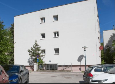 Im Grünen - 2-Zimmer Wohnung mit Küche